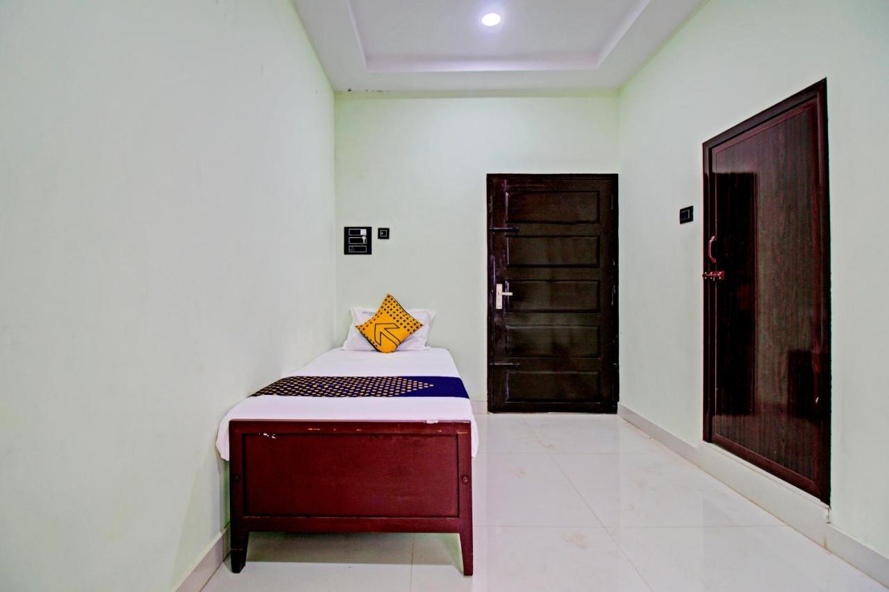 Vaccinated Staff - SPOT ON 73862 Jaya Tourist Home Varkala Exterior foto